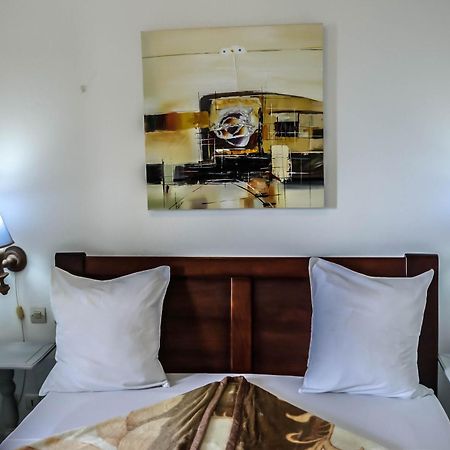Tchero Appartement 1 Douala Kültér fotó