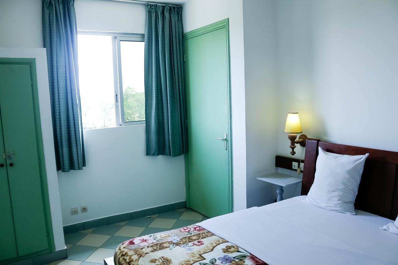 Tchero Appartement 1 Douala Kültér fotó